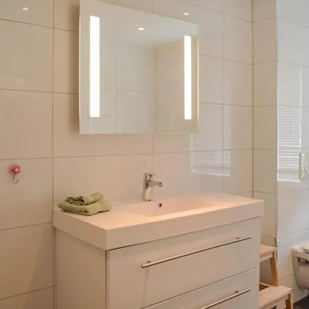 Cozy In Vestre Vinnesvag With Kitchen Apartment